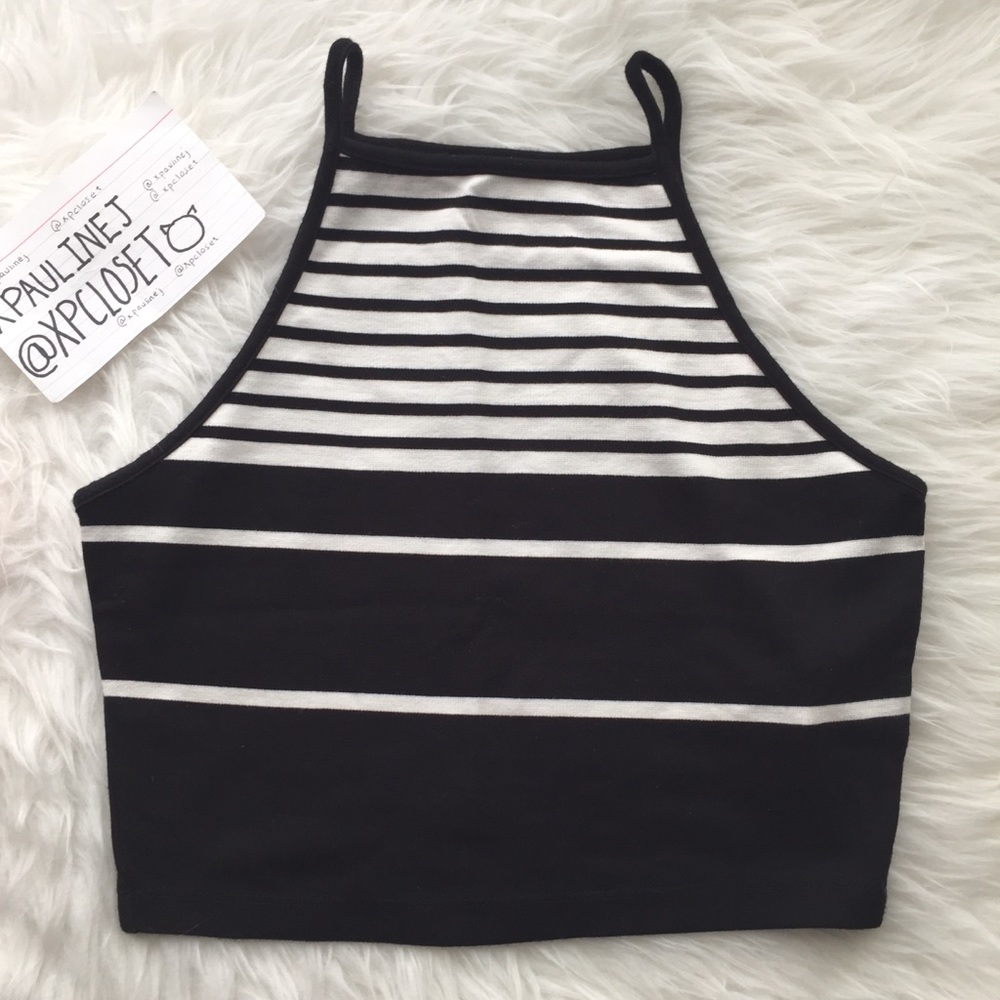 💔✖️SOLD✖️💔 Black & white Striped halter tank top